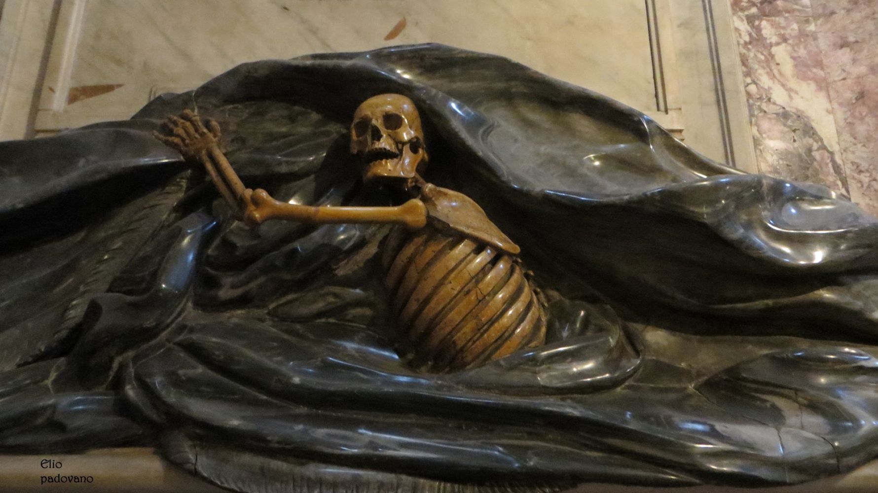 From San Pierino to San Paolino: the dark side of Art in Florence
